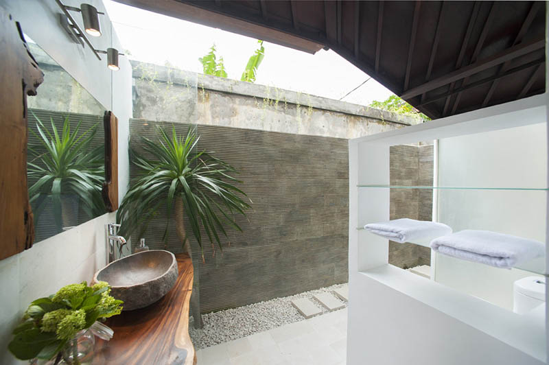 Master Guest Bathroom